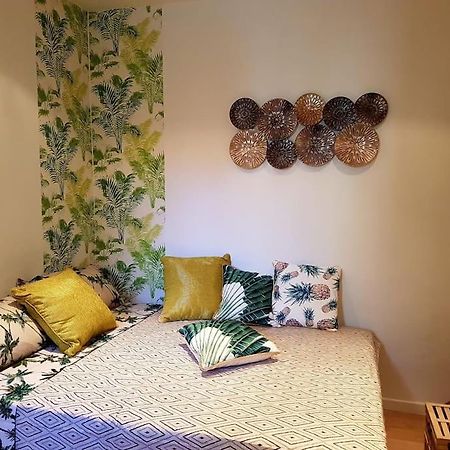 Reve De Coco, Le Port A Pied Apartment ซานารี-ซูร์-แมร์ ภายนอก รูปภาพ